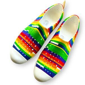 Native Jefferson Rainbow Stripe Slip-Ons NWT PRIDE Sustainable RARE